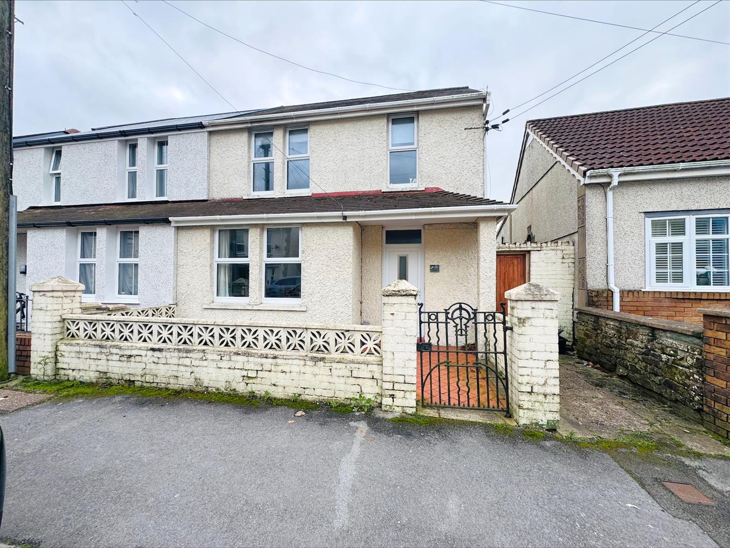 Ashburnham Road, Pembrey, Burry Port, SA16 0TW